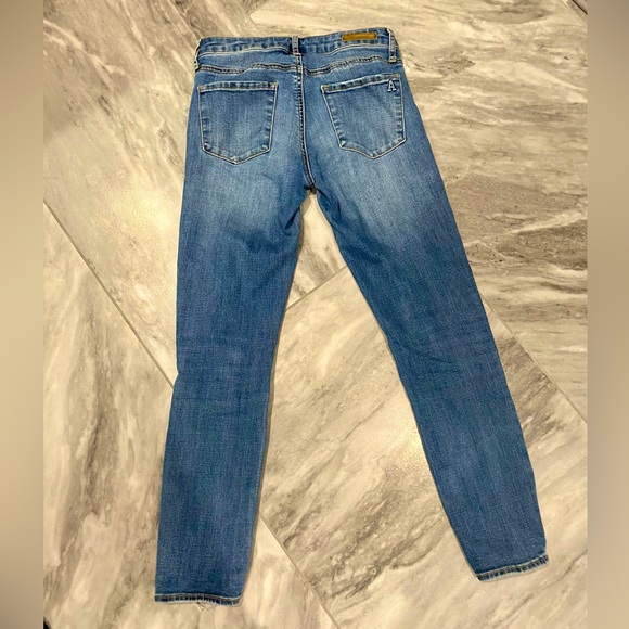 Articles of Society, stretchy cropped skinny jeans, 25 - Picture 5 of 13